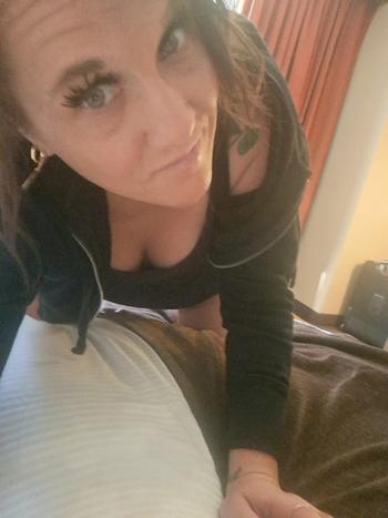 Ashey, 41  female escort, St. George