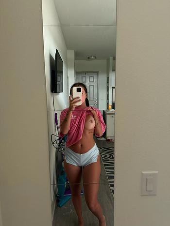 Heather , 26 Caucasian female escort, Stgeorge