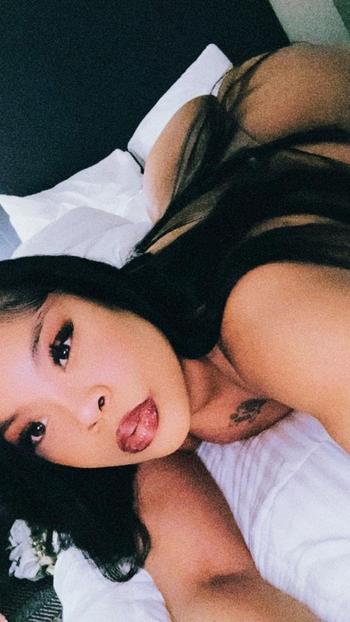 Ming, 27  female escort, St. George