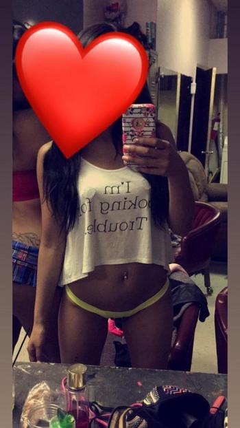 Tracy, 20  female escort, St. George